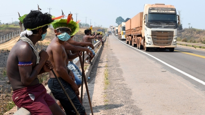 Indígenas reabrem BR-163 mas devem impor novo bloqueio às 18h, diz polícia