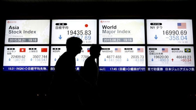 Aversão a risco persiste e estrangeiro retira R$ 2,7 bilhões da B3 no dia 27