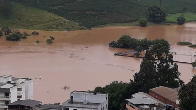 Chuvas 240% acima esperado comprometem produção de leite e hortaliças em Juiz de Fora/MG