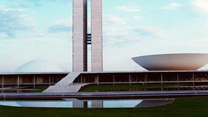Governo Lula deve enviar texto do arcabouço fiscal a Congresso nesta terça