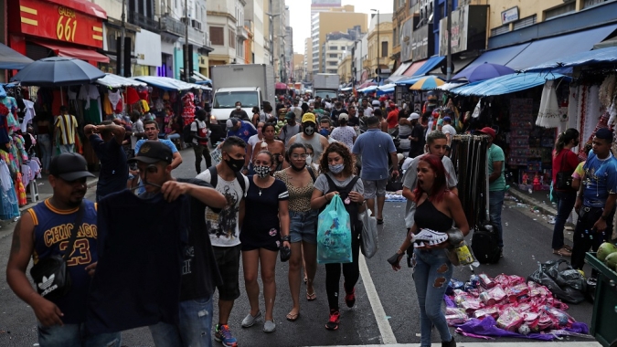 Setor de serviços do Brasil cresce 0,5% em abril