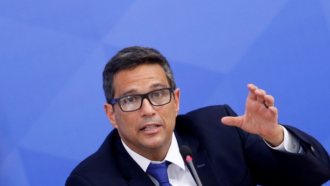 Campos Neto não terá agenda presencial em Brasília nos próximos dias por crise de labirintite, diz BC