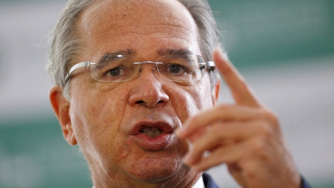Guedes critica ex-presidente do BC Ilan Goldfajn e diz estar "dispensando" o FMI
