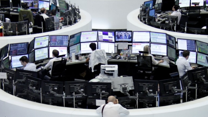 Ações europeias caem em linha com liquidação global e têm 3° recuo semanal consecutivo