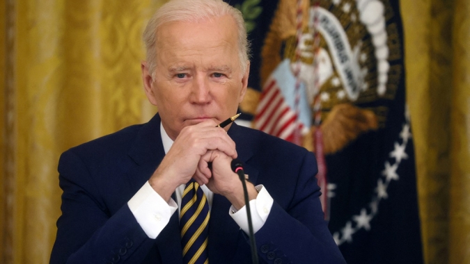 Biden amenizou críticas ao Facebook sobre desinformação e Covid-19, mostra levantamento