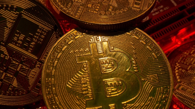 Binance atendeu operadores de criptomoedas no Irã por anos, apesar de sanções, dizem fontes