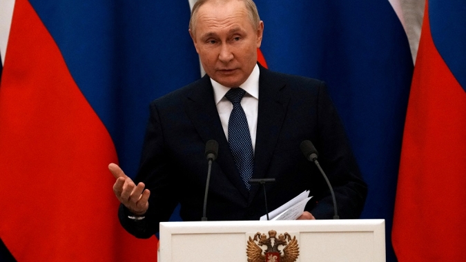 Putin diz que poderio militar-industrial russo torna vitória na Ucrânia "inevitável"