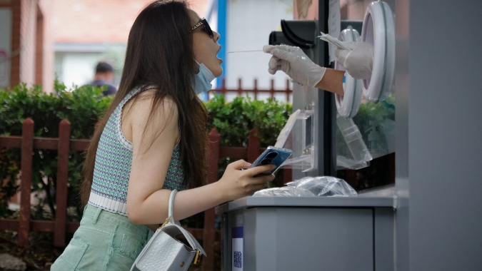 OMS diz que China ainda subnotifica mortes por Covid-19, apesar de fornecer mais dados