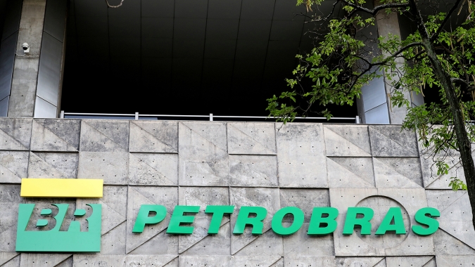 Petrobras diz que 2ª plataforma de Mero chega ao Brasil e deve iniciar produção no 4º tri
