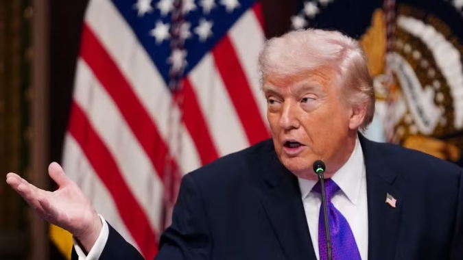 Trump revelará plano de apoio ao carvão de US$700 milhões usando poderes de emergência