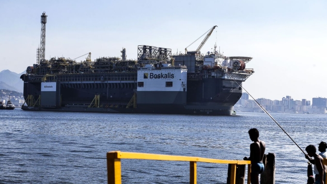 Preços do petróleo fecham março com maiores quedas mensais e trimestrais da história