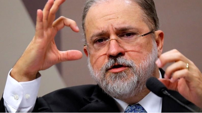 Aras posta vídeo que defende urnas eletrônicas e exalta eleições limpas