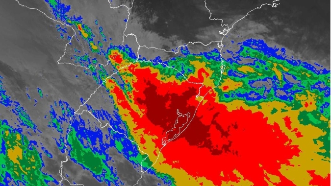 Ciclone: Inmet monitora situação no RS e SC e emite alerta vermelho para as próximas horas