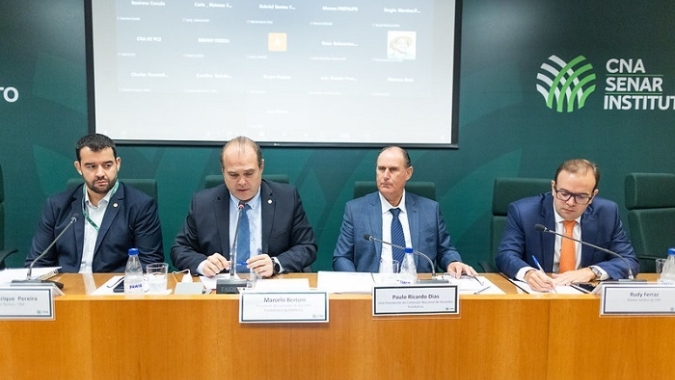 CNA discute segurança jurídica no setor agropecuário