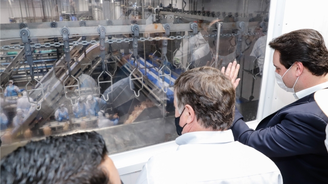 Novo frigorífico de Umuarama gera 550 empregos