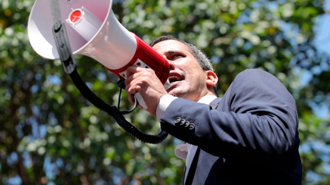 Oposição na Venezuela conclui "consulta popular" para rejeitar Maduro