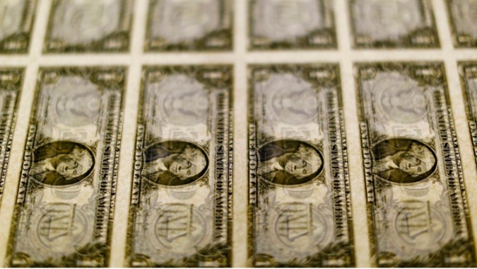 Dólar pode cair contra real após sofrer nas pensões entre EUA e China
