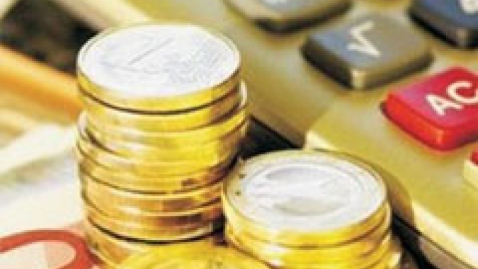 Fitch eleva nota de crédito do Brasil a "BB" com perspectiva estável