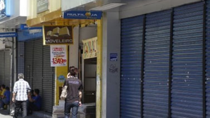 Coronavírus força varejistas brasileiras a fechar portas e dobrar apostas no comércio eletrônico