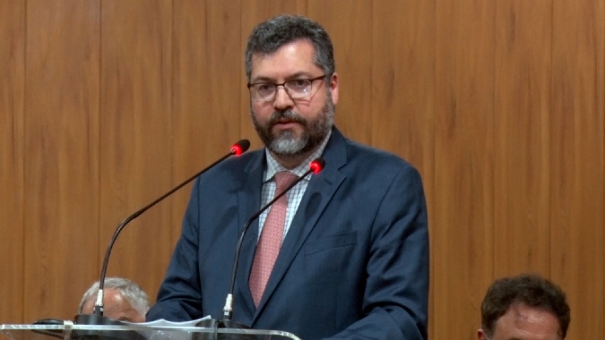 Brasil precisa dos EUA para ser uma economia de mercado, diz Araújo