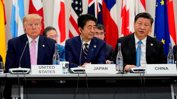 Ex-premiê do Japão Shinzo Abe é assassinado durante comício eleitoral
