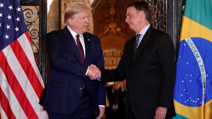 Bolsonaro defende acordo comercial e tributário com os Estados Unidos