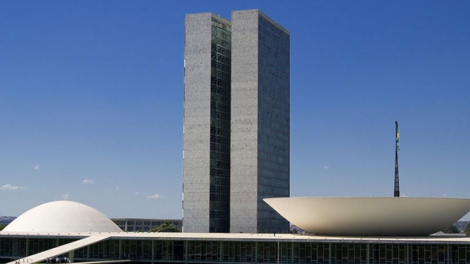 Senado aprova projeto que mantém recursos para Pronampe