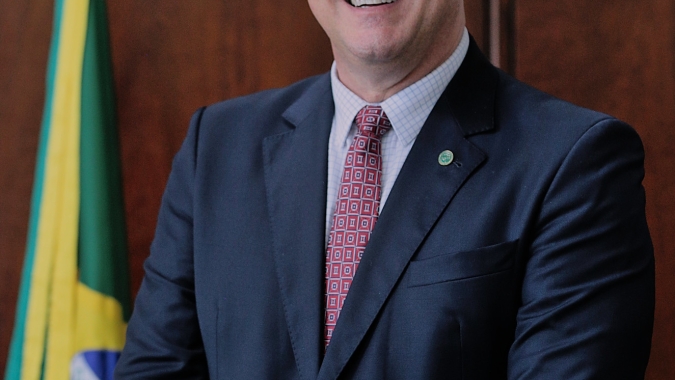 Ministro participa de evento para discutir política climática no Brasil