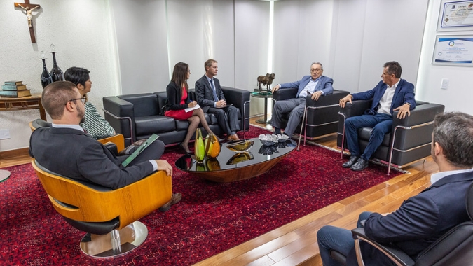 Presidente da CNA recebe embaixador da Nova Zelândia