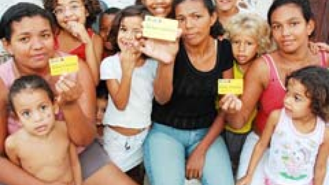Renda Brasil terá R$ 51,7 bi e vai pagar benefício médio de R$ 232, prevê governo