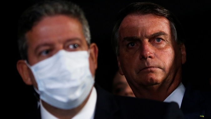 Câmara deve discutir em breve licenciamento ambiental e regularização fundiária, diz Lira
