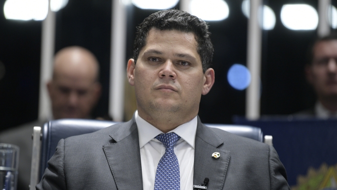 Reuters: Alcolumbre diz que CCJ, primeira etapa da PEC da Transição, não terá reunião esta semana