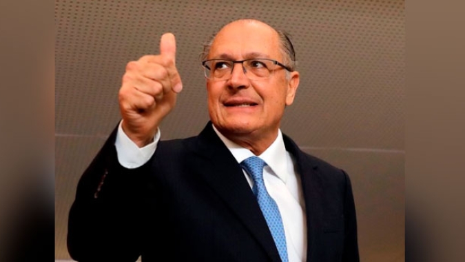 Depois de cobrança de aliados, PT amplia participação de Alckmin em campanha