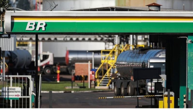 Petrobras eleva diesel em 11,6%, mas diz que impacto na bomba será residual