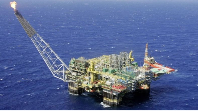 DAVOS-IEA vê mercado de petróleo com superávit de 1 mi bpd no 1º semestre de 2020