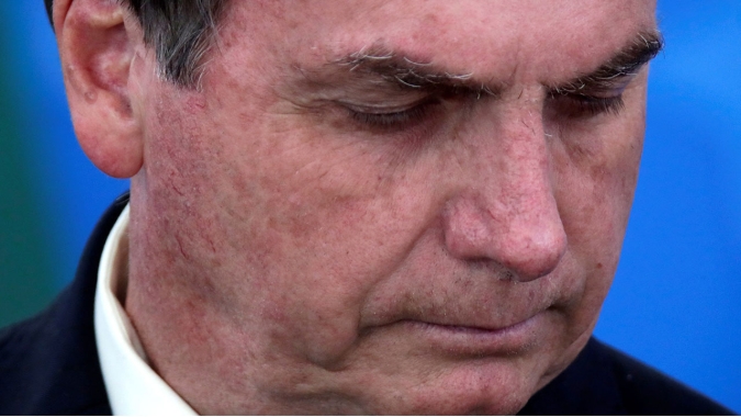 Bolsonaro chama reunião ministerial de última hora, Mandetta pode ser demitido