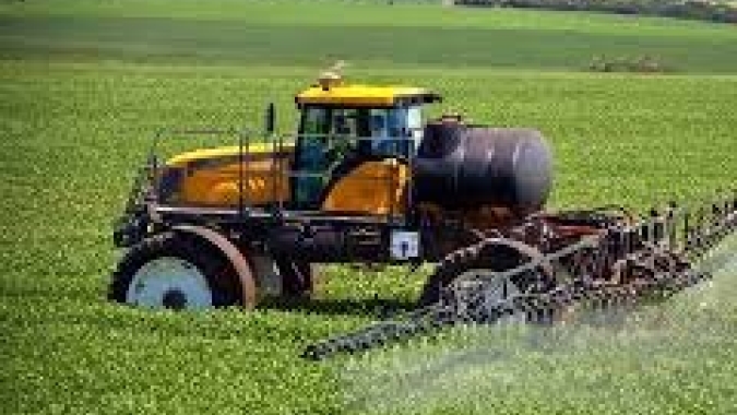 Adapar orienta sobre proibição de agrotóxicos com Paraquat