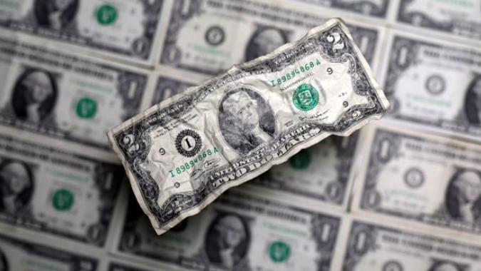 Dólar tem leve queda com suporte da China e dados de desemprego dos EUA