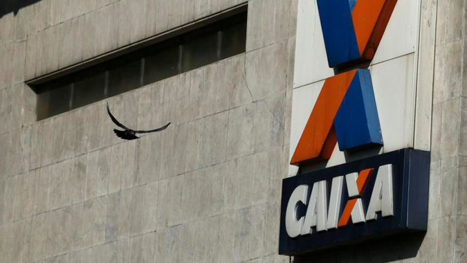 Caixa informa ter atingido marca histórica de R$ 200 bi em auxilio emergencial