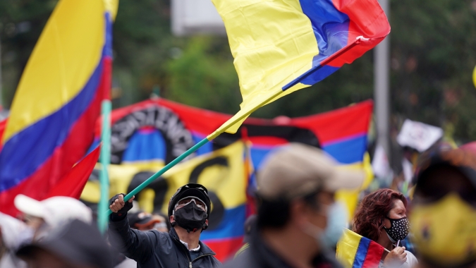 Colombianos vão às ruas para iniciar terceira semana de protestos contra o governo