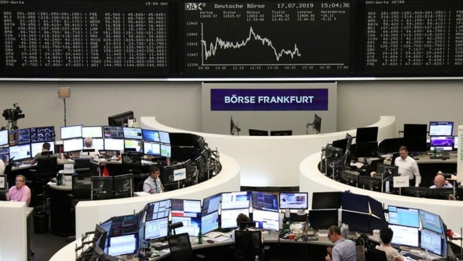 Índice europeu STOXX 600 atinge picos em 3 meses; Credit Suisse cai após sinalizar forte perda