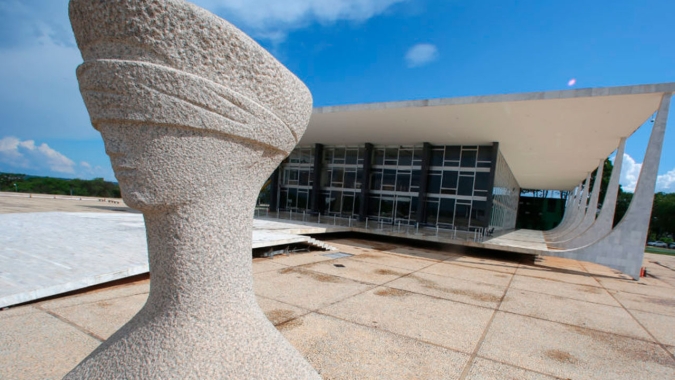 Determinação de prisões e repúdio a ataque sinalizam que STF confirmará inquérito das fake news