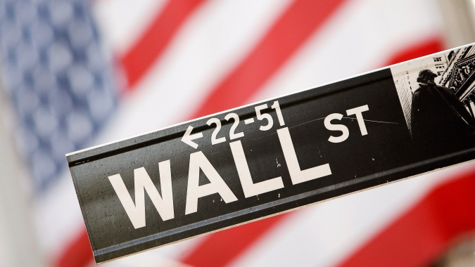 Wall St abre em baixa com tensões no Oriente Médio reduzindo apetite por risco