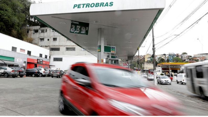 Petrobras eleva gasolina, diesel e GLP e reafirma autonomia para ajustar preços