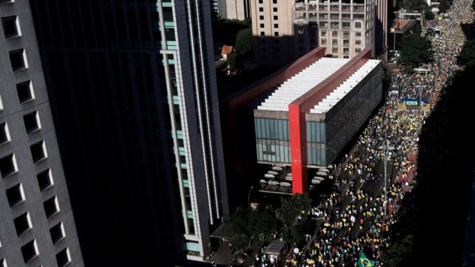 Covid-19: confinamento e distanciamento social preocupam psicólogos