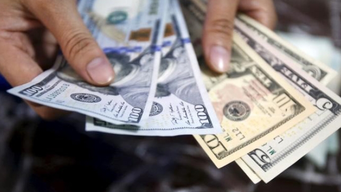 Dólar tem recuperação frente ao real após tombo da véspera; Fed segue no radar