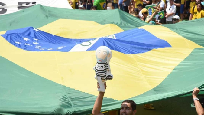 Praça dos Três Poderes é bloqueada pela Sec. de Segurança do DF em dia de manifestações