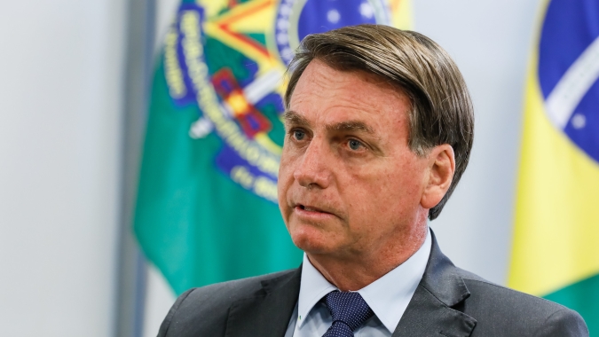 Bolsonaro diz que não pode "sufocar" o agronegócio em troca de mais terras indígenas