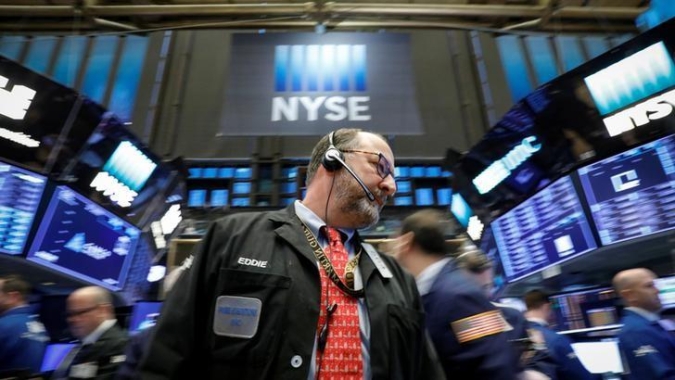 Wall St tem forte alta com sinais de retomada econômica