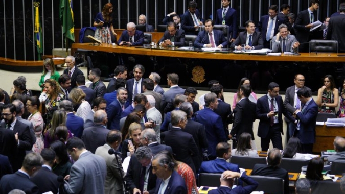 Alcolumbre convoca sessão para dia 3 para votar vetos ao Orçamento Impositivo
